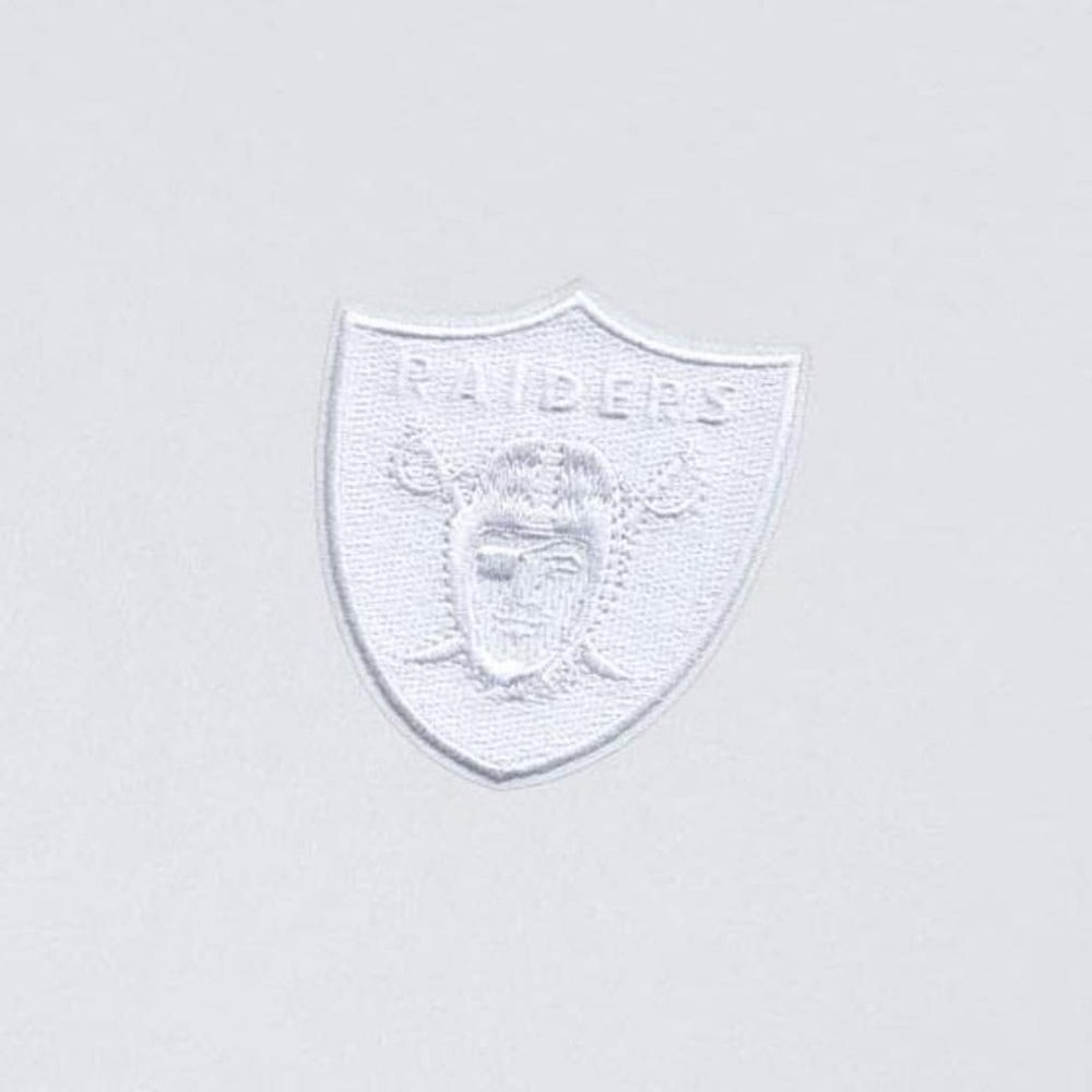 Las Vegas Raiders Antigua Intent Quarter-Zip Top - White - NFL