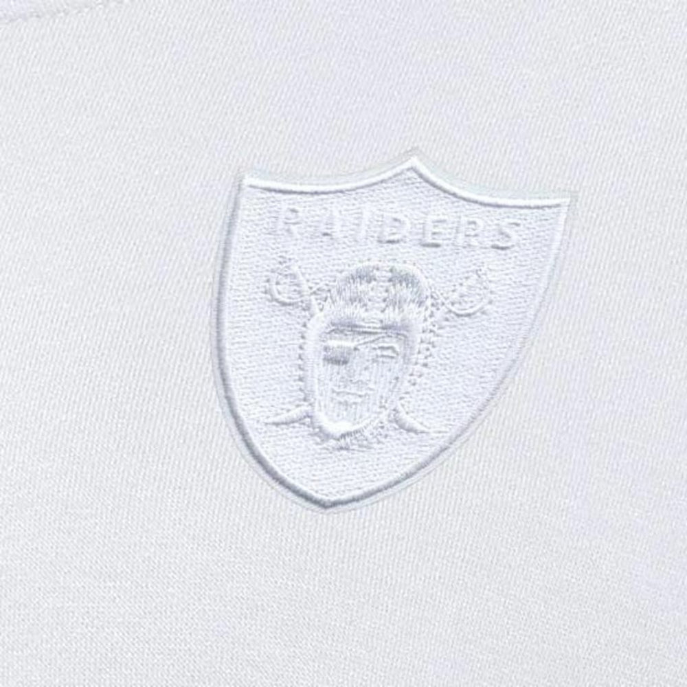 Las Vegas Raiders Antigua Women's Victory Crew Pullover Sweatshirt - White - NFL