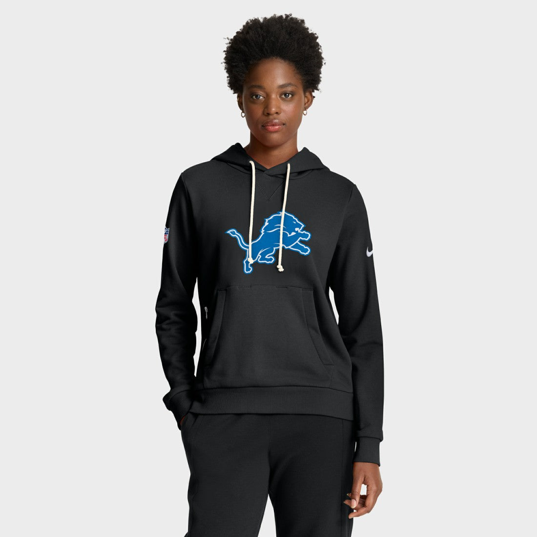 Detroit Lions Women's Throwback Sideline Standard Issue Dri-FIT Hoodie - Black - Nike