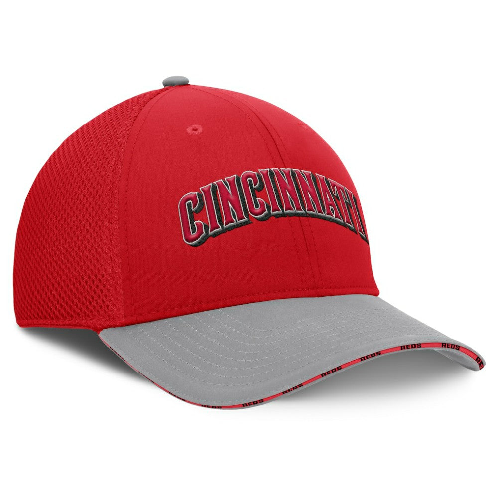 Cincinnati Reds Fanatics Pennant Flex Hat Outlet