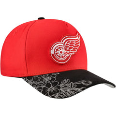 Detroit Red Wings Mitchell & Ness May Flowers Pro Crown Adjustable Hat - Red/Black | NHL online