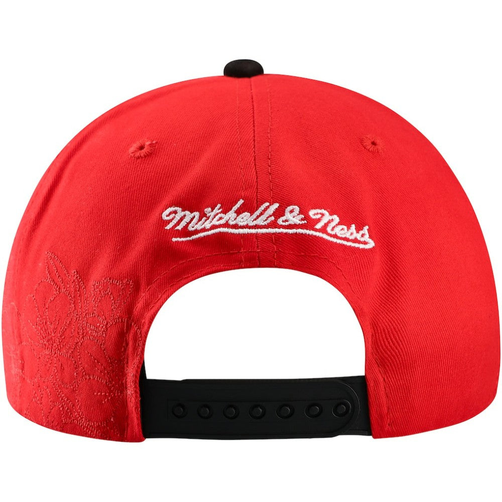 Detroit Red Wings Mitchell & Ness May Flowers Pro Crown Adjustable Hat - Red/Black | NHL online