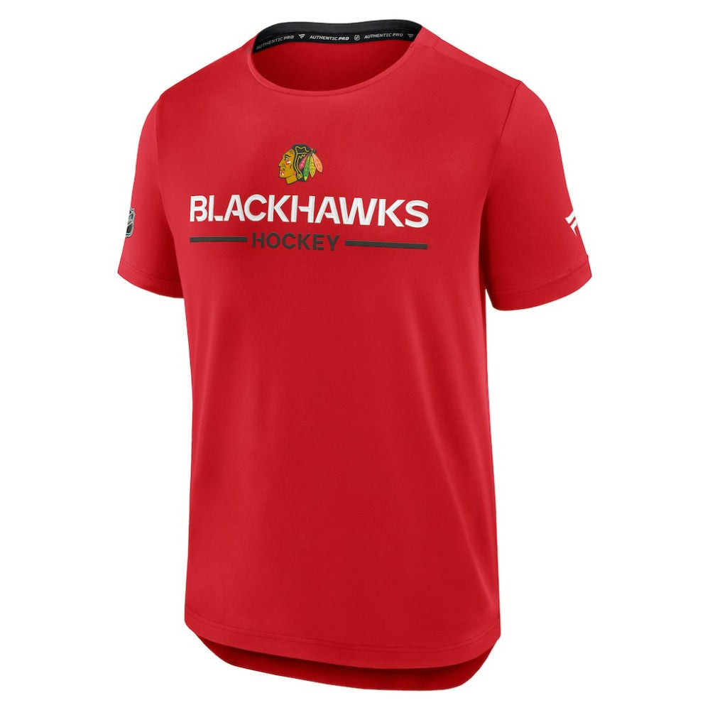 Chicago Blackhawks Fanatics Authentic Pro Rink Tech T-Shirt - Red | Fanatics sale