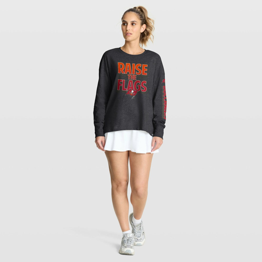 Tampa Bay Buccaneers Women's Hometown Legacy Long Sleeve T-Shirt - Heather Pewter - Fanatics