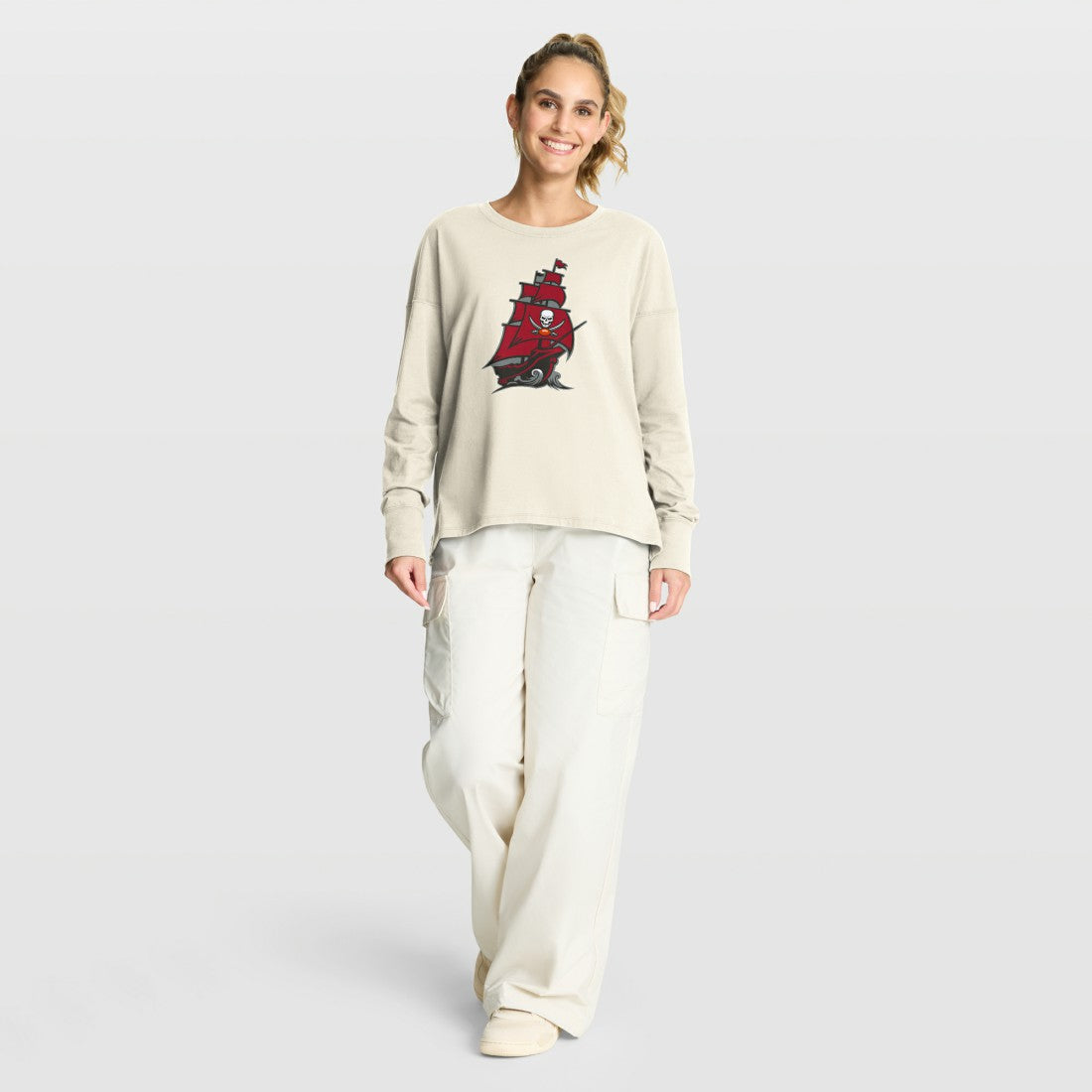 Tampa Bay Buccaneers Women's Dove Legacy Long Sleeve T-Shirt - Cream - Fanatics