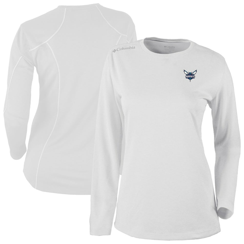 Columbia Charlotte Hornets Women's Omni-Wick Shotgun Pullover Top White