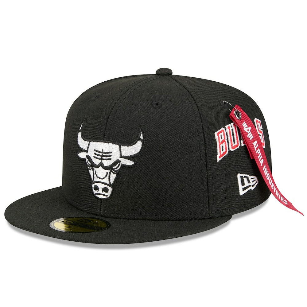 New Era Chicago Bulls x Alpha Industries 59FIFTY Fitted Hat Black