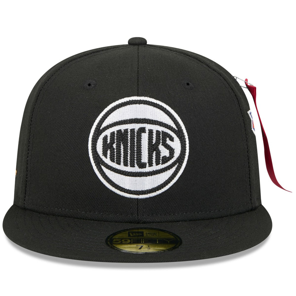 New Era New York Knicks x Alpha Industries 59FIFTY Fitted Hat Black