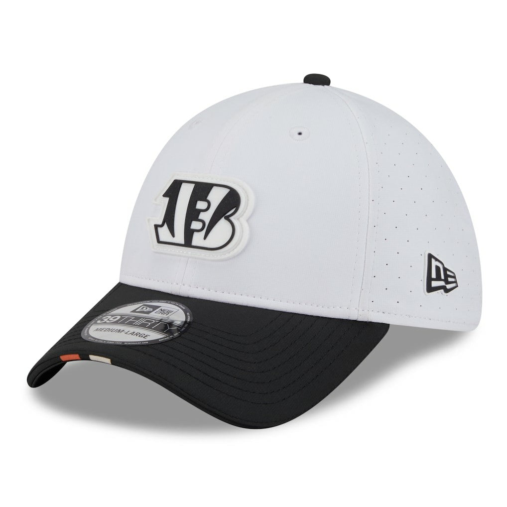Cincinnati Bengals New Era 2025 NFL Training Camp 39THIRTY Flex Hat - White/Black - NFL