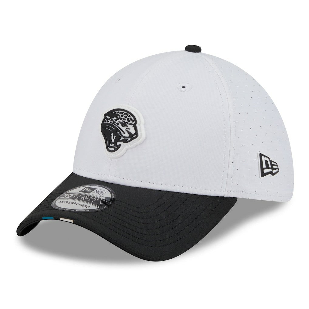 Jacksonville Jaguars New Era 2025 NFL Training Camp Throwback Logo 39THIRTY Flex Hat - White/Black - NFL
