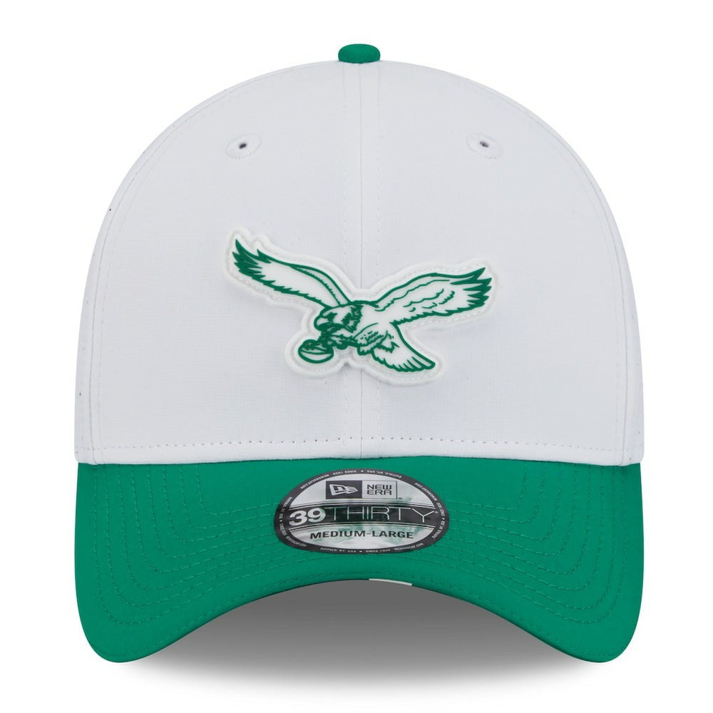 Philadelphia Eagles New Era 2025 NFL Training Camp Throwback Logo 39THIRTY Flex Hat - White/Kelly Green - NFL