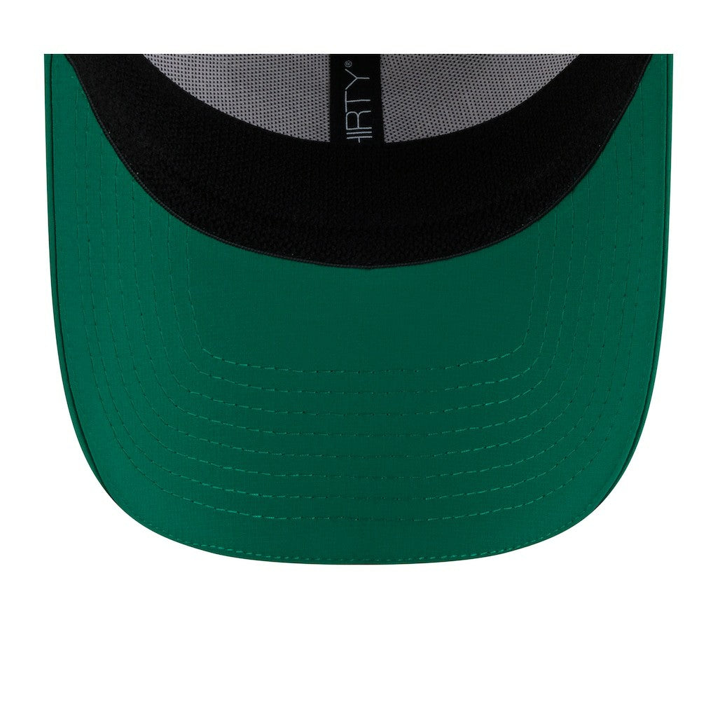 Philadelphia Eagles New Era 2025 NFL Training Camp Throwback Logo 39THIRTY Flex Hat - White/Kelly Green - NFL