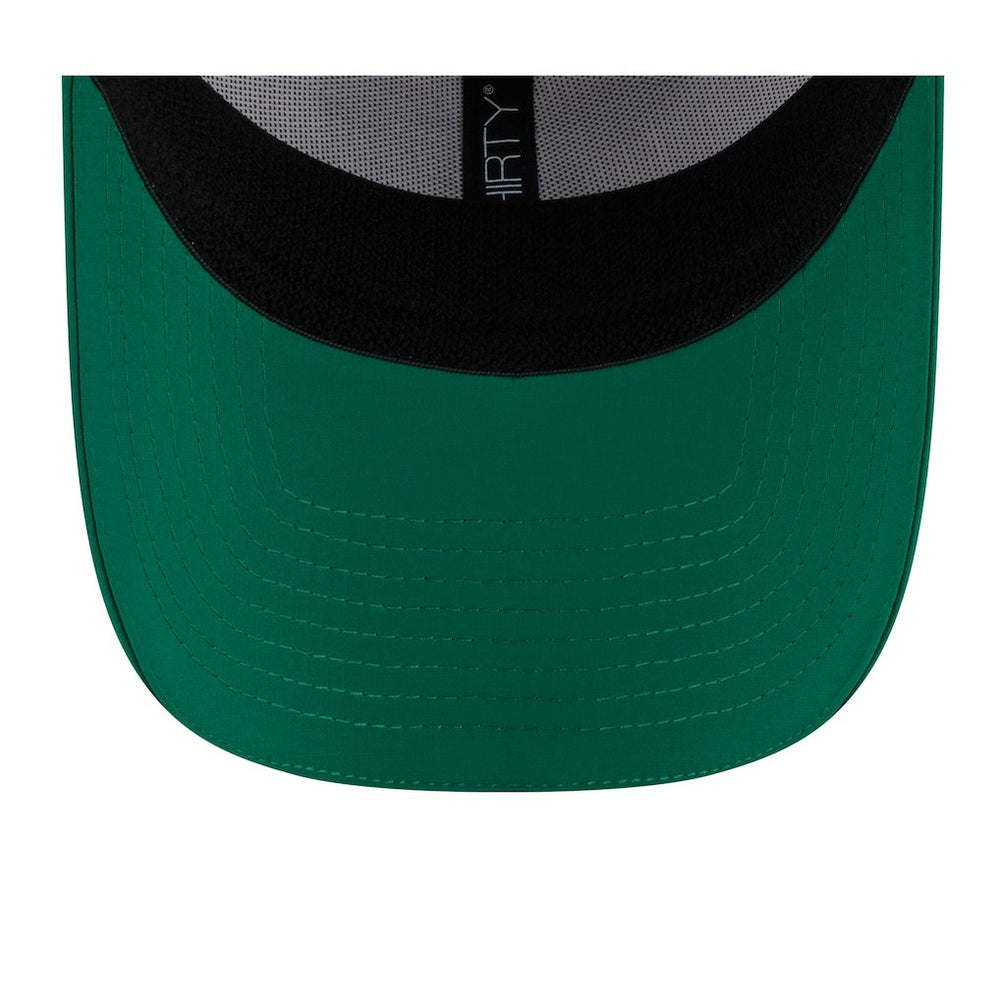 Philadelphia Eagles New Era 2025 NFL Training Camp Throwback Logo 39THIRTY Flex Hat - White/Kelly Green - NFL