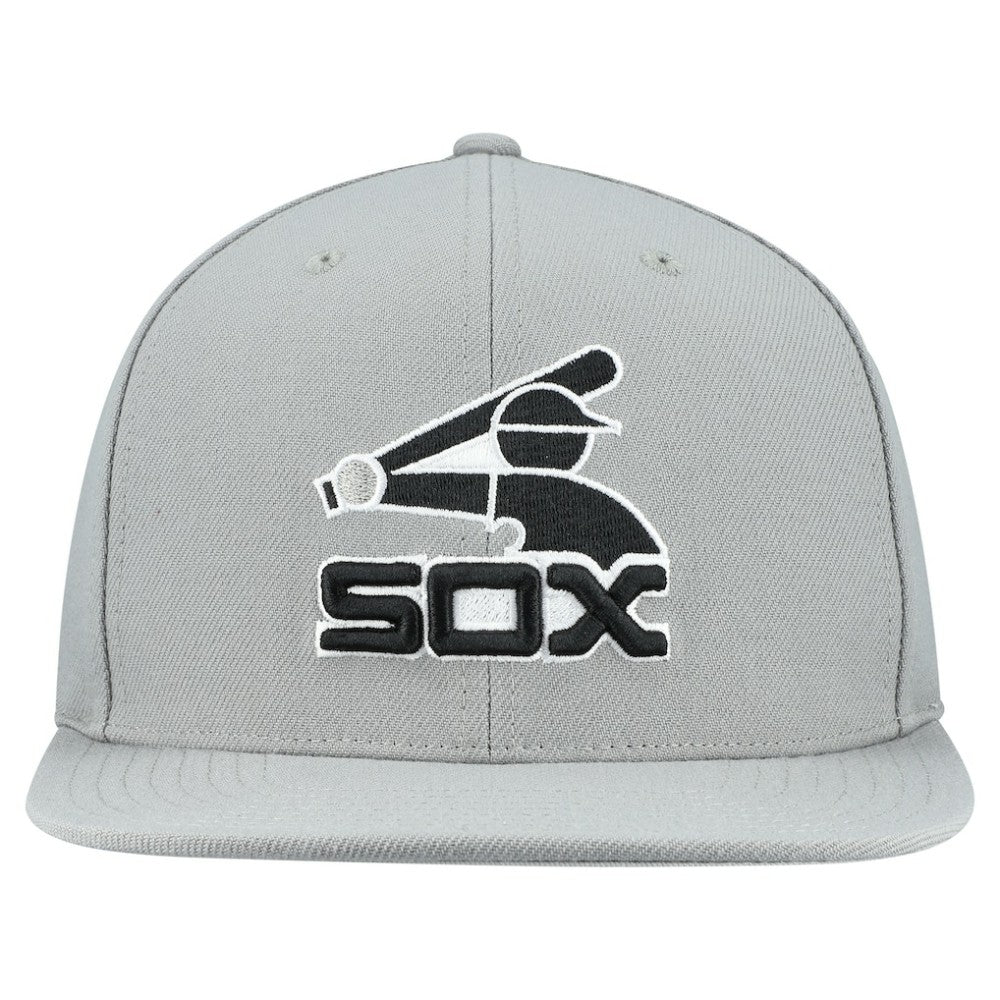 Chicago White Sox Mitchell & Ness Cooperstown Collection Basic Flip Snapback Hat Outlet