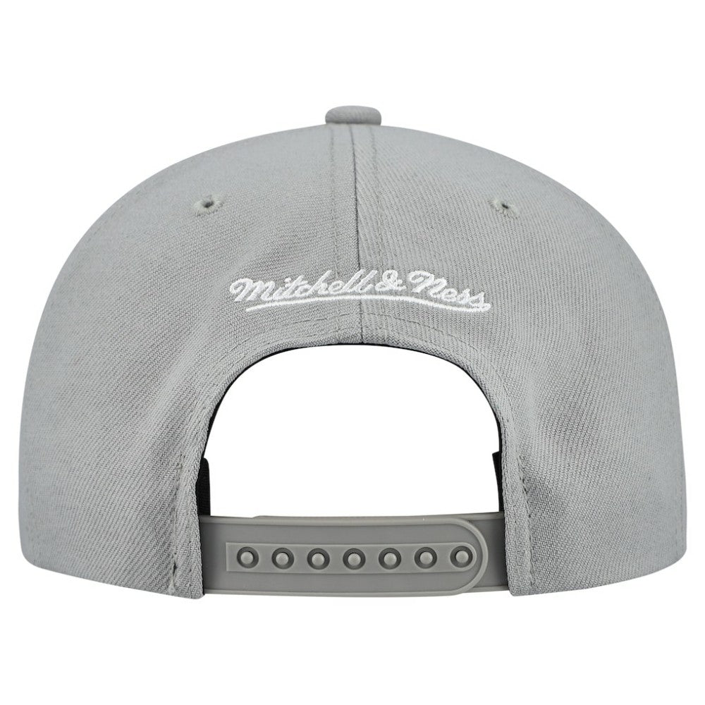 San Francisco Giants Mitchell & Ness Cooperstown Collection Basic Flip Snapback Hat Online