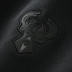 Nike Milwaukee Bucks Authentic Standard Issue Travel Dri-FIT Sweatshirt Black