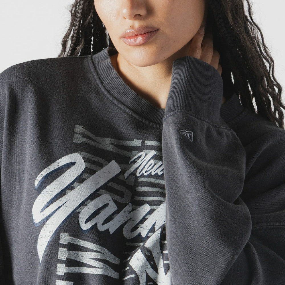 New York Yankees New Era Women's Boxy Mineral Wash Dolmen Sleeve Cropped Sweatshirt Online