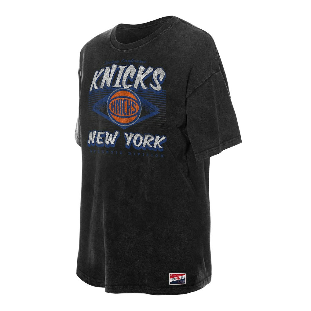 New Era New York Knicks Women's Throwback Mineral Wash Oversized T-Shirt Black