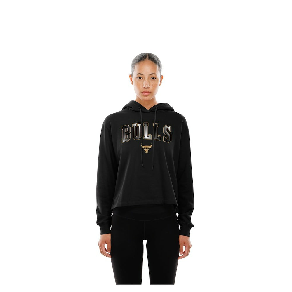 New Era Chicago Bulls Women's Glam Game Open Back Hoodie Black