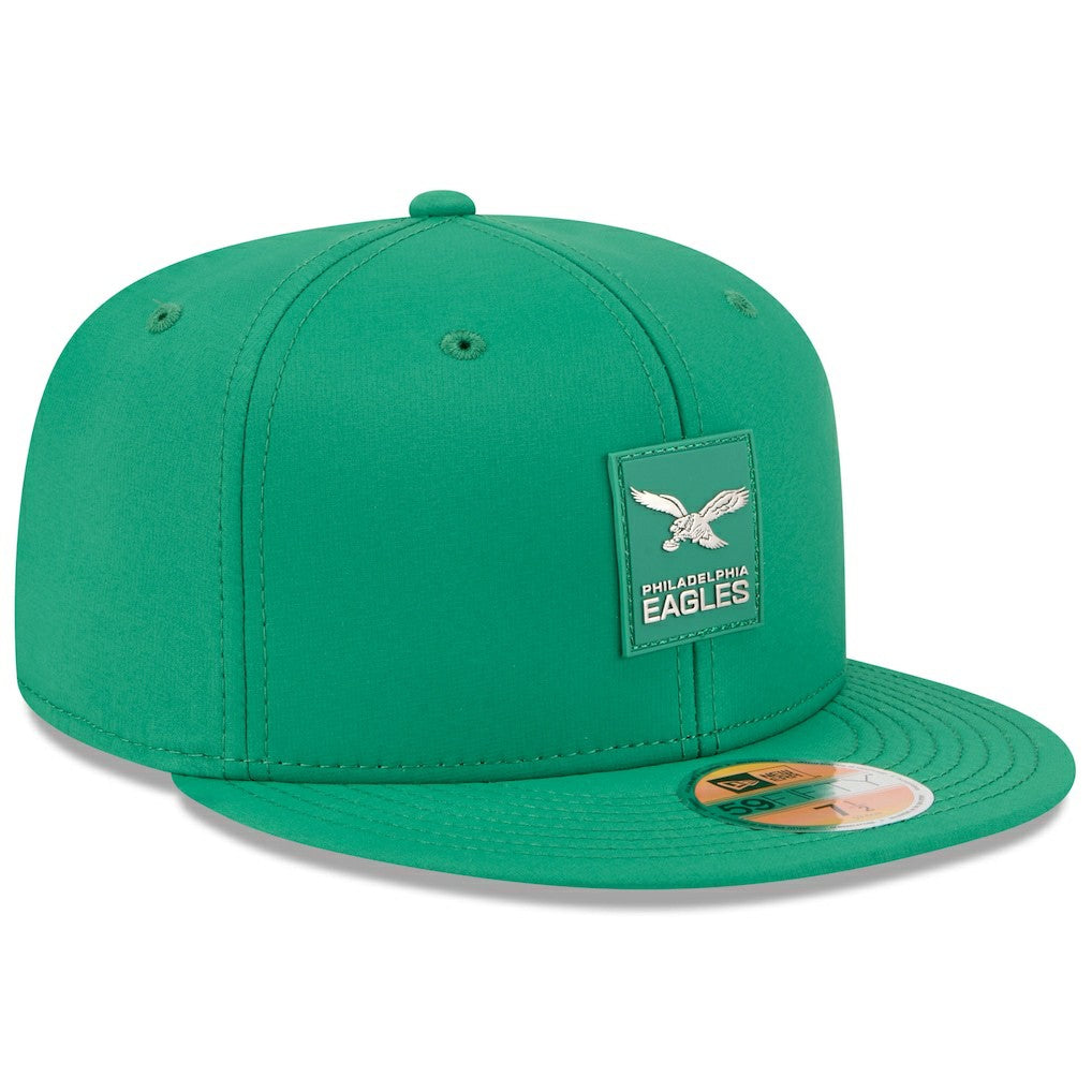 Philadelphia Eagles New Era 2025 Sideline Throwback 59FIFTY Fitted Hat - Kelly Green - NFL