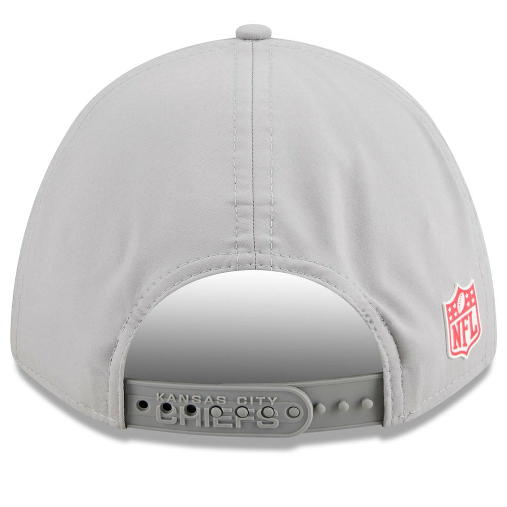 Kansas City Chiefs New Era 2025 Sideline M-Crown 9FORTY Adjustable Hat - Gray - NFL