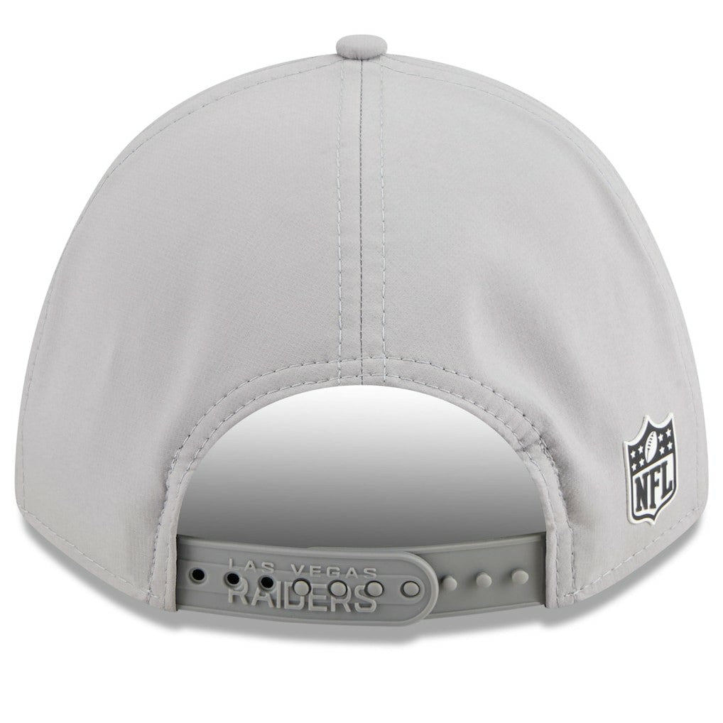 Las Vegas Raiders New Era 2025 Sideline M-Crown 9FORTY Adjustable Hat - Gray - NFL