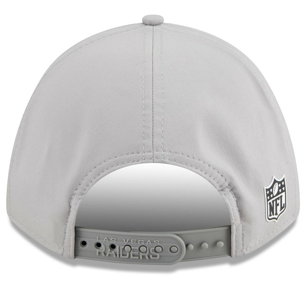 Las Vegas Raiders New Era 2025 Sideline M-Crown 9FORTY Adjustable Hat - Gray - NFL