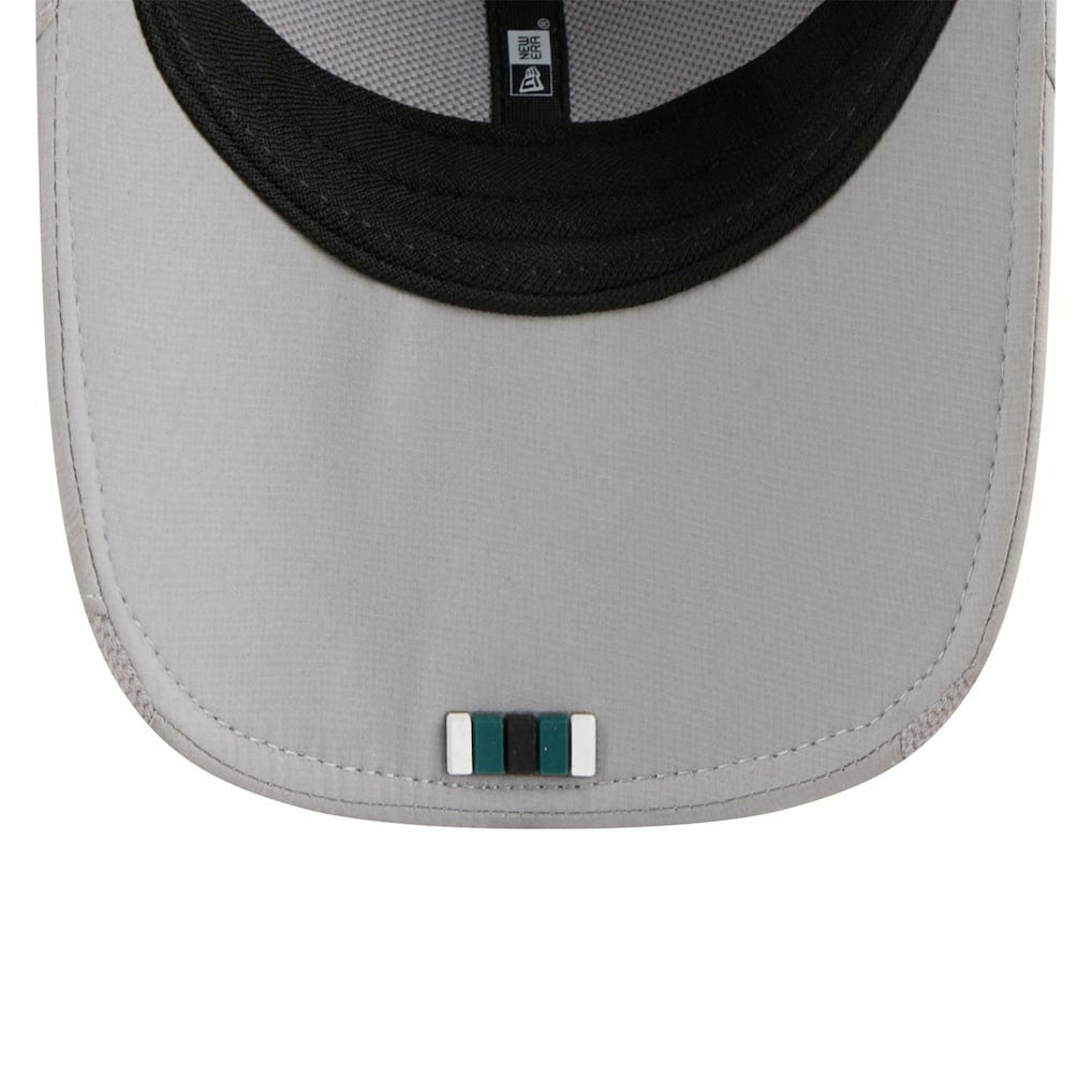 Philadelphia Eagles New Era 2025 Sideline M-Crown 9FORTY Adjustable Hat - Gray - NFL