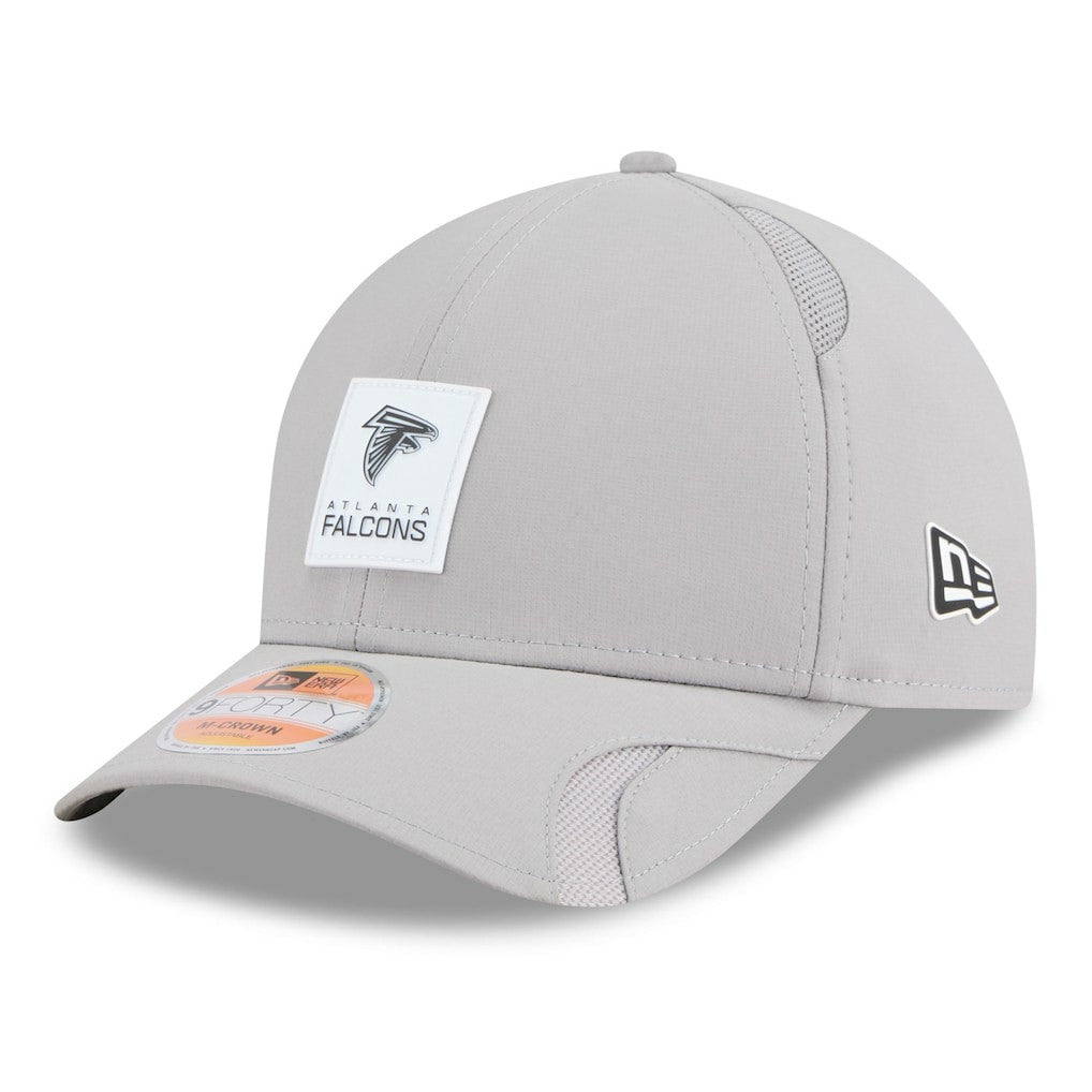 Atlanta Falcons New Era 2025 Sideline M-Crown 9FORTY Adjustable Hat - Gray - NFL