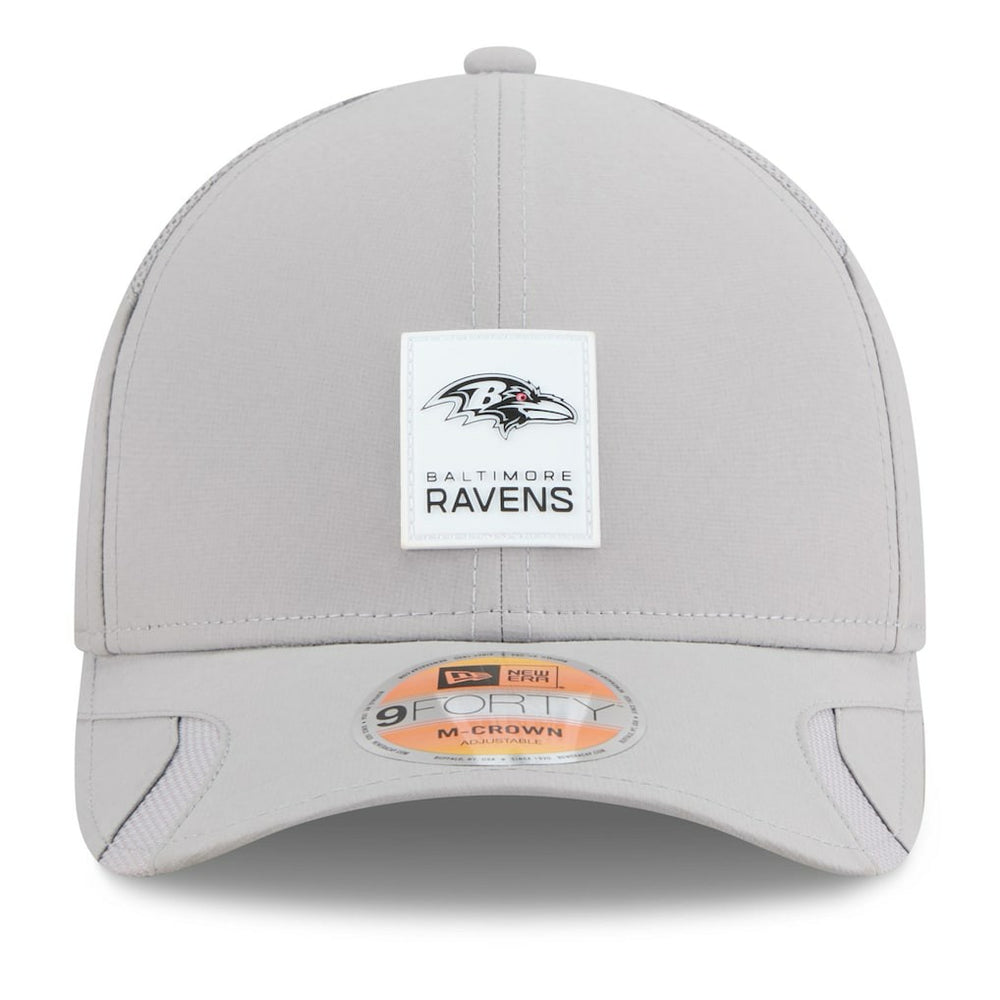 Baltimore Ravens New Era 2025 Sideline M-Crown 9FORTY Adjustable Hat - Gray - NFL