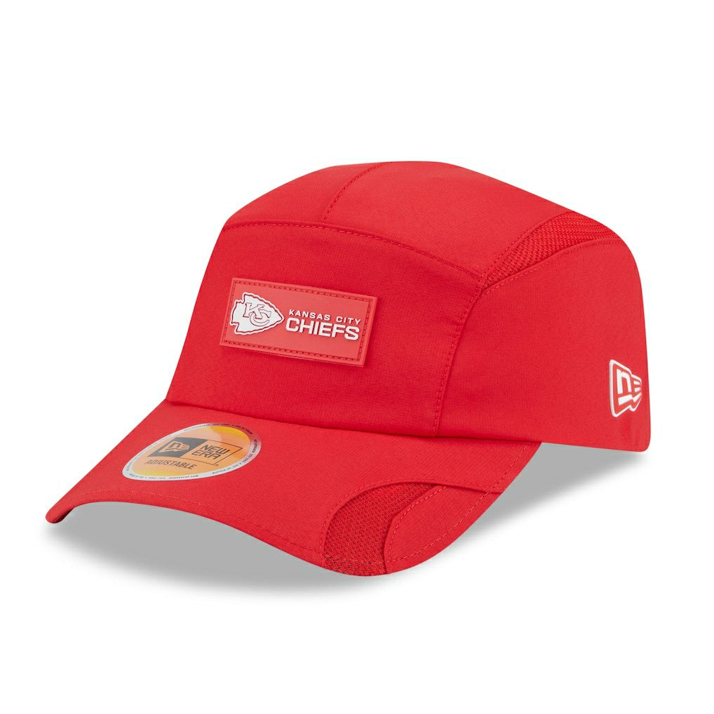 Kansas City Chiefs New Era 2025 Sideline Runner Adjustable Hat - Red - NFL