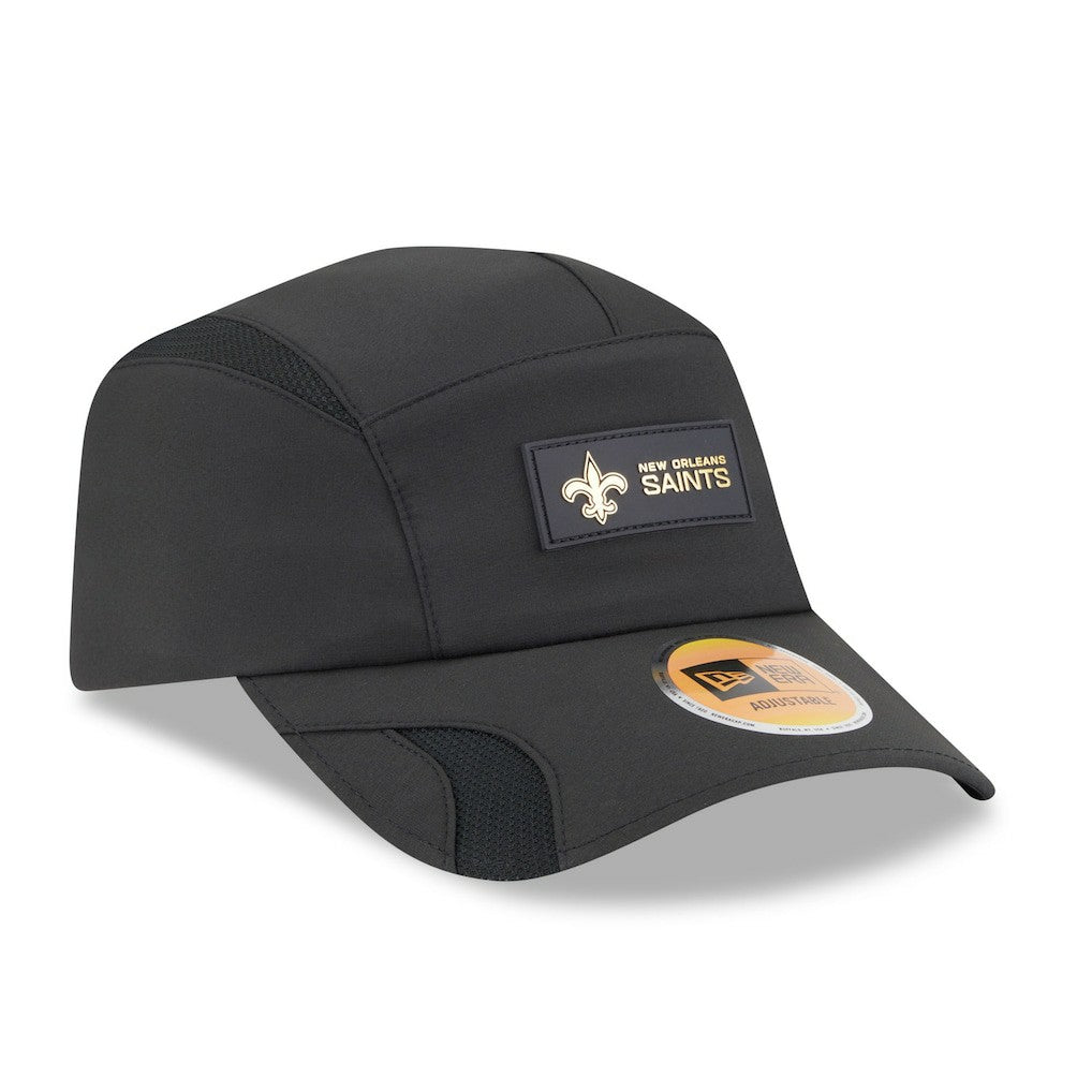 New Orleans Saints New Era 2025 Sideline Runner Adjustable Hat - Black - NFL