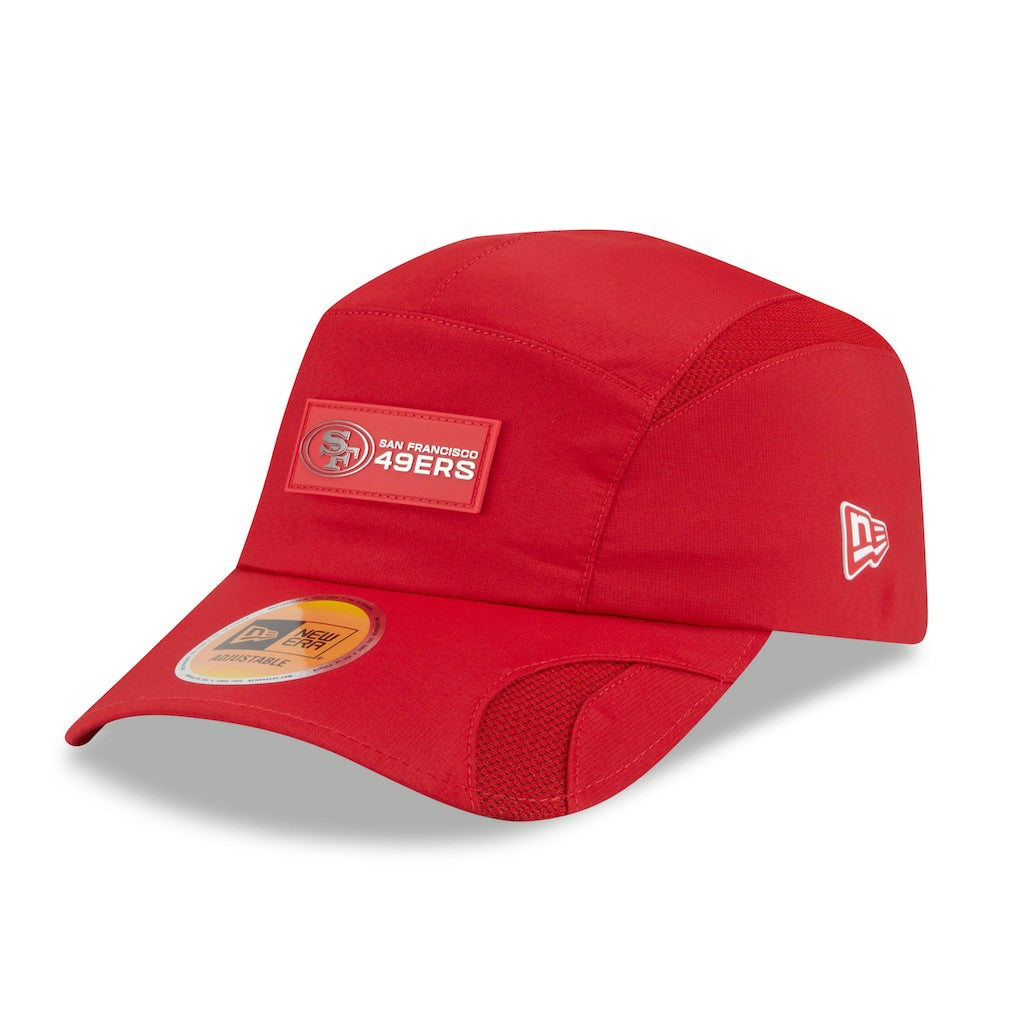 San Francisco 49ers New Era 2025 Sideline Runner Adjustable Hat - Scarlet - NFL