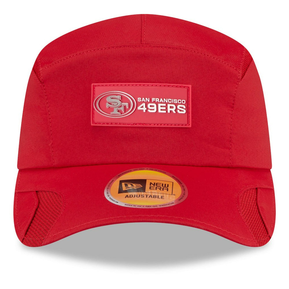 San Francisco 49ers New Era 2025 Sideline Runner Adjustable Hat - Scarlet - NFL