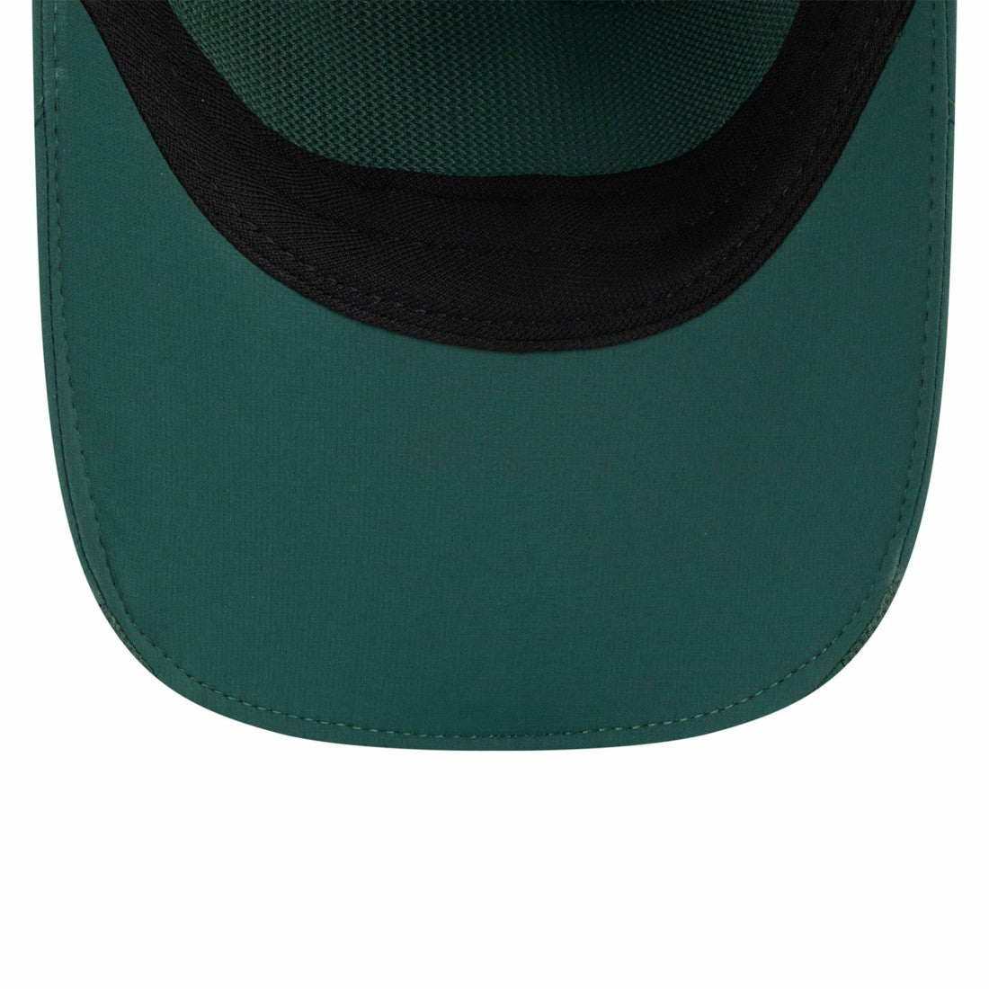 Green Bay Packers New Era 2025 Sideline Runner Adjustable Hat - Green - NFL