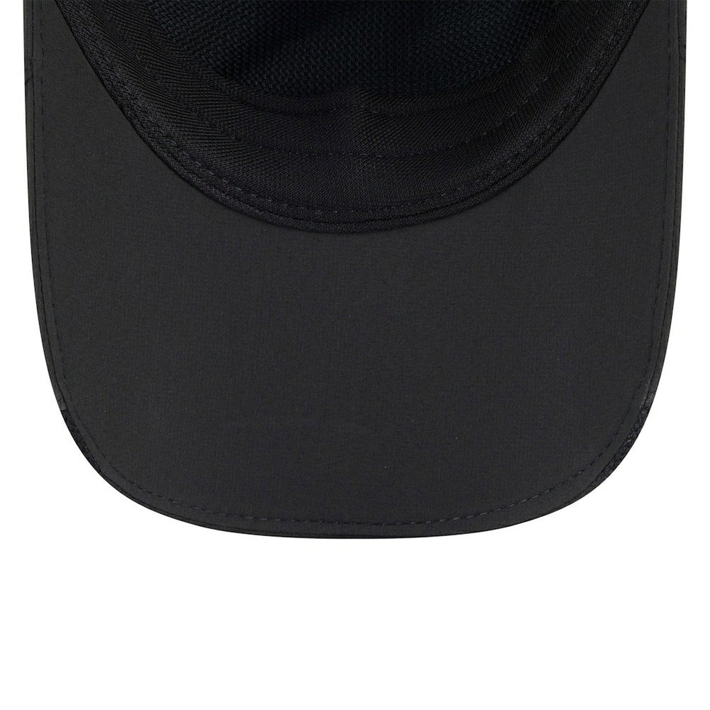 Atlanta Falcons New Era 2025 Sideline Runner Adjustable Hat - Black - NFL