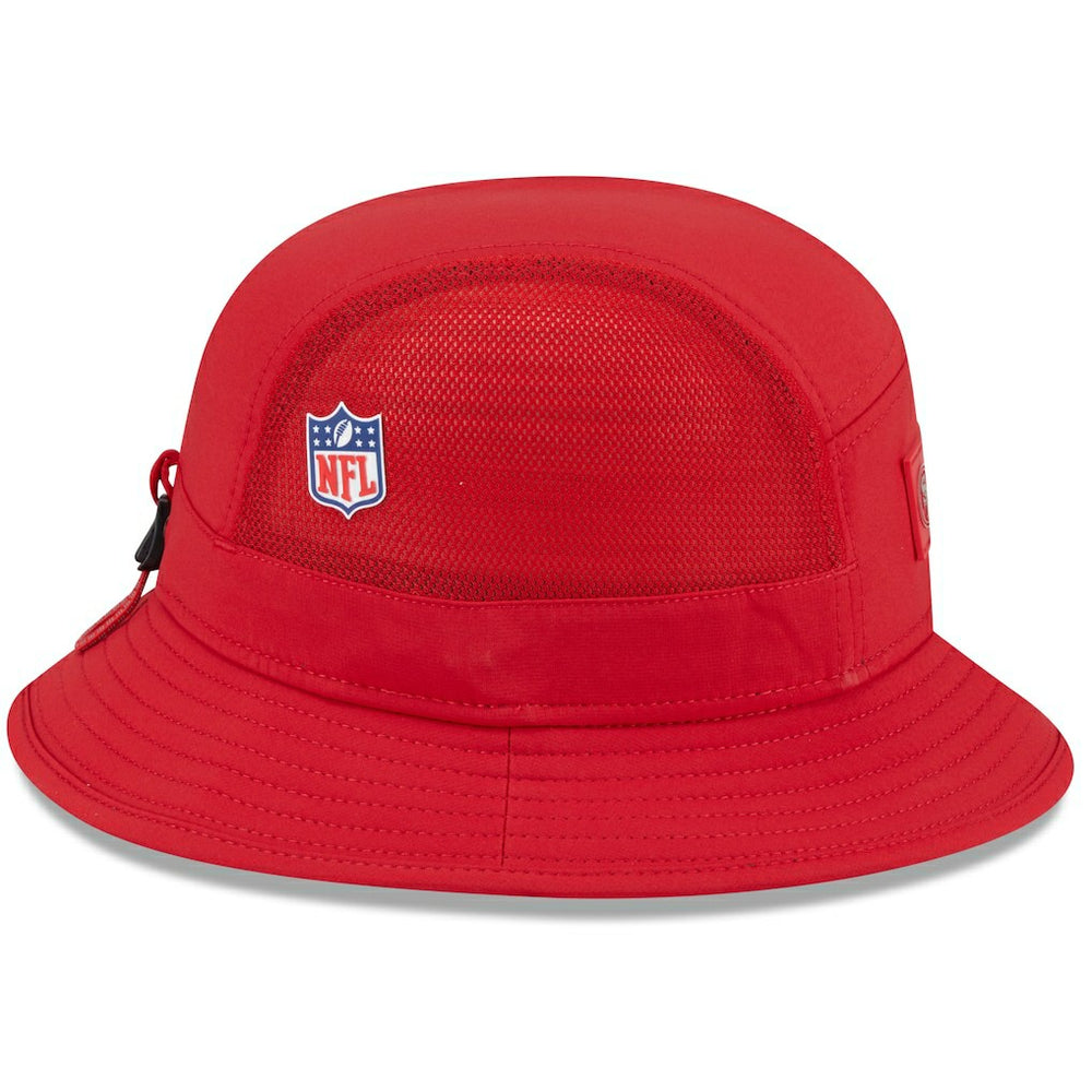San Francisco 49ers New Era 2025 Sideline Bucket Hat - Scarlet - NFL