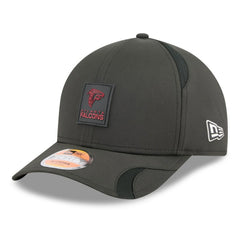 Atlanta Falcons New Era Youth 2025 Sideline 9FORTY Adjustable Hat - Black - NFL