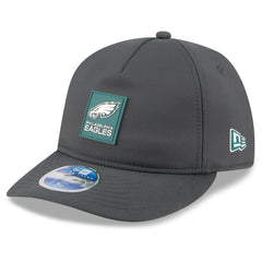 Philadelphia Eagles New Era 2025 Sideline Cold Weather Retro Crown 59FIFTY Fitted Hat - Charcoal - NFL
