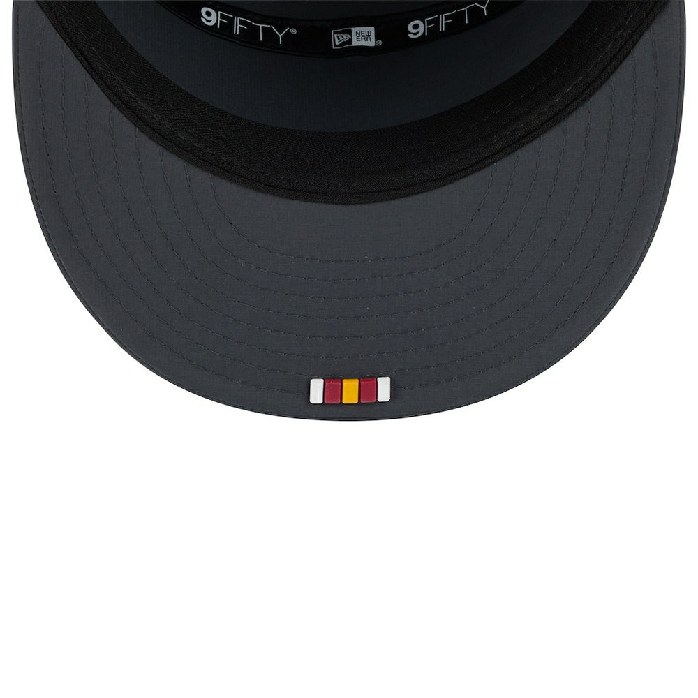 Washington Commanders New Era 2025 Sideline Cold Weather Split Panel 9FIFTY Snapback Hat - Charcoal - NFL