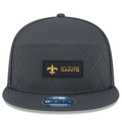 New Orleans Saints New Era 2025 Sideline Cold Weather Split Panel 9FIFTY Snapback Hat - Charcoal - NFL