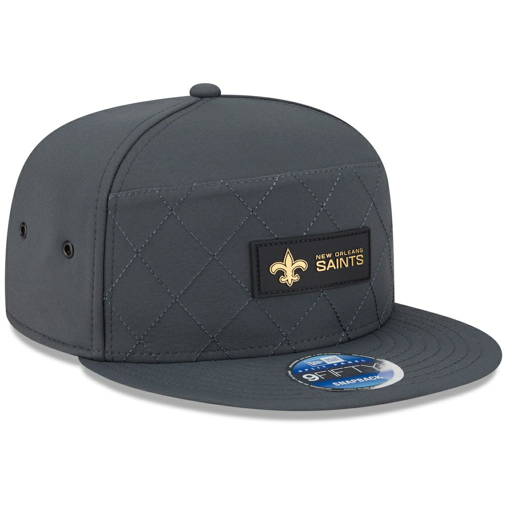 New Orleans Saints New Era 2025 Sideline Cold Weather Split Panel 9FIFTY Snapback Hat - Charcoal - NFL