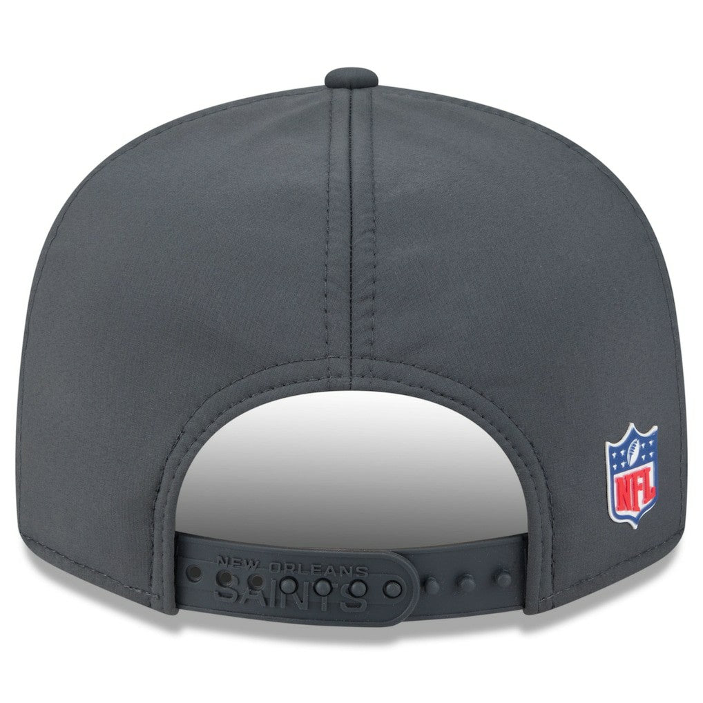 New Orleans Saints New Era 2025 Sideline Cold Weather Split Panel 9FIFTY Snapback Hat - Charcoal - NFL