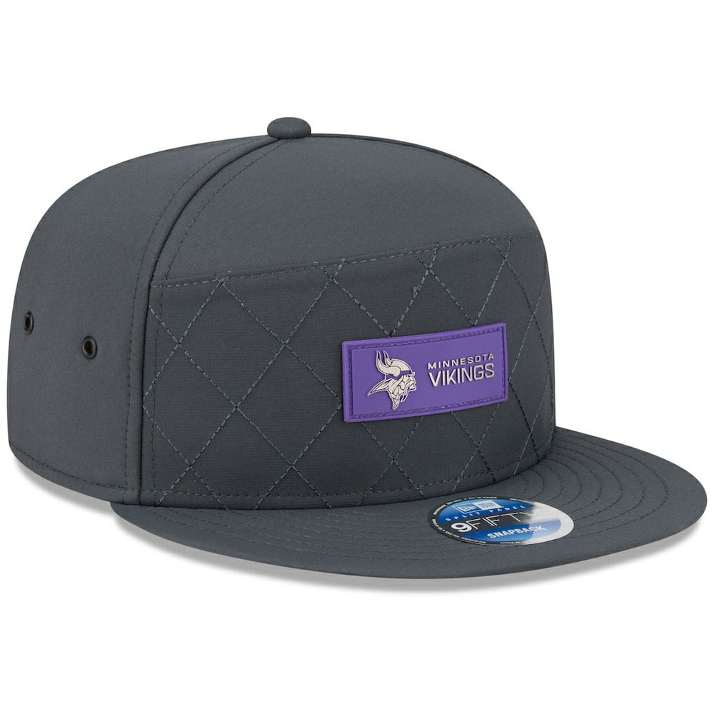 Minnesota Vikings New Era 2025 Sideline Cold Weather Split Panel 9FIFTY Snapback Hat - Charcoal - NFL