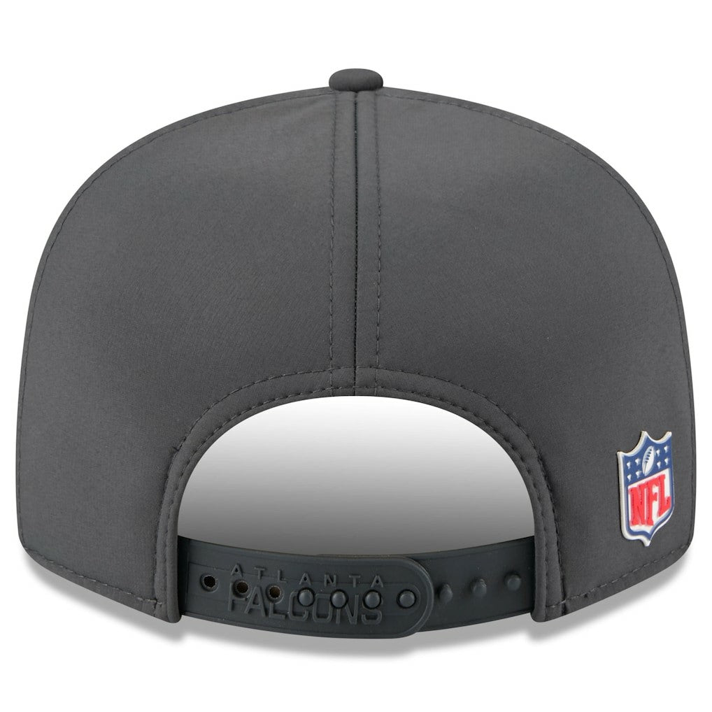 Atlanta Falcons New Era 2025 Sideline Cold Weather Split Panel 9FIFTY Snapback Hat - Charcoal - NFL