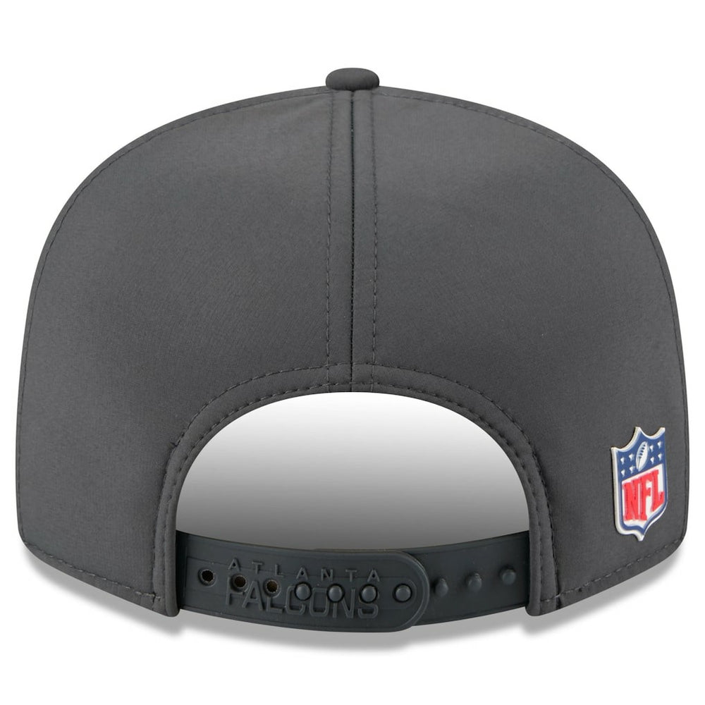 Atlanta Falcons New Era 2025 Sideline Cold Weather Split Panel 9FIFTY Snapback Hat - Charcoal - NFL