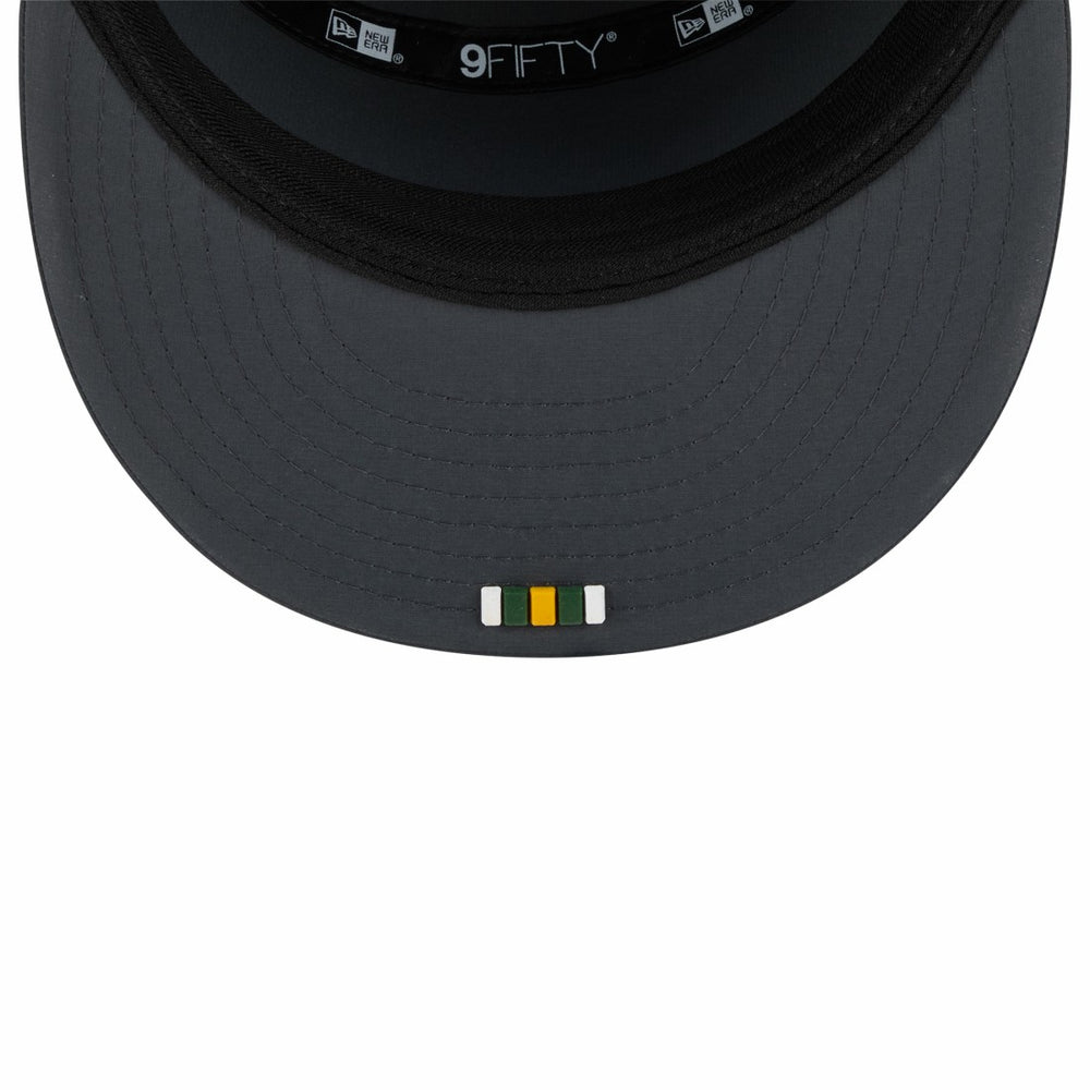 Green Bay Packers New Era 2025 Sideline Cold Weather Split Panel 9FIFTY Snapback Hat - Charcoal - NFL