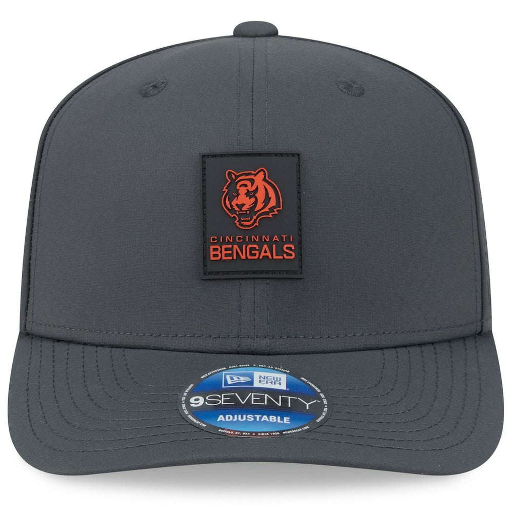 Cincinnati Bengals New Era 2025 Sideline Cold Weather 9SEVENTY Adjustable Hat - Charcoal - NFL