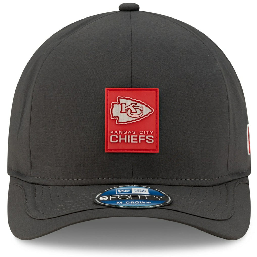 Kansas City Chiefs New Era 2025 Sideline Cold Weather 9FORTY M-Crown Adjustable Hat - Charcoal - NFL