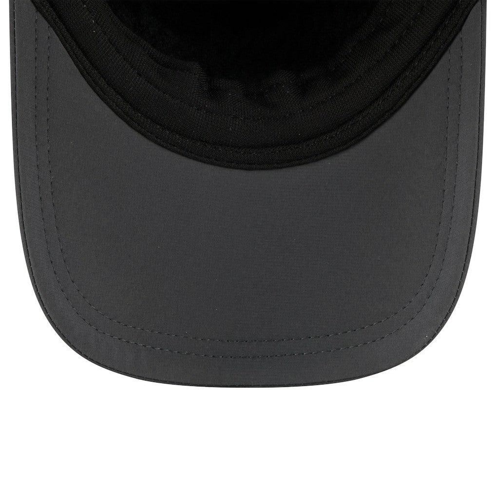 Chicago Bears New Era 2025 Sideline Cold Weather Runner Dog Ear Adjustable Hat - Charcoal - NFL